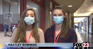Read more about the article Schweitzer Fellows Hartley Bowman and Reagan Collins on Fox23: Veggies for Life